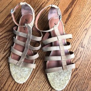 Tan Lucky Brand Leather Strap Wedge Sandals